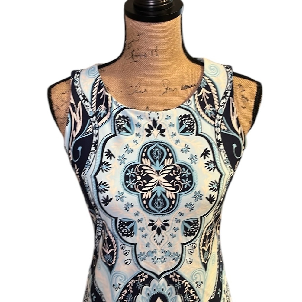 Charter Club Bodycon Elegant Blue and White Patterned Dress - Picture 6 of 10